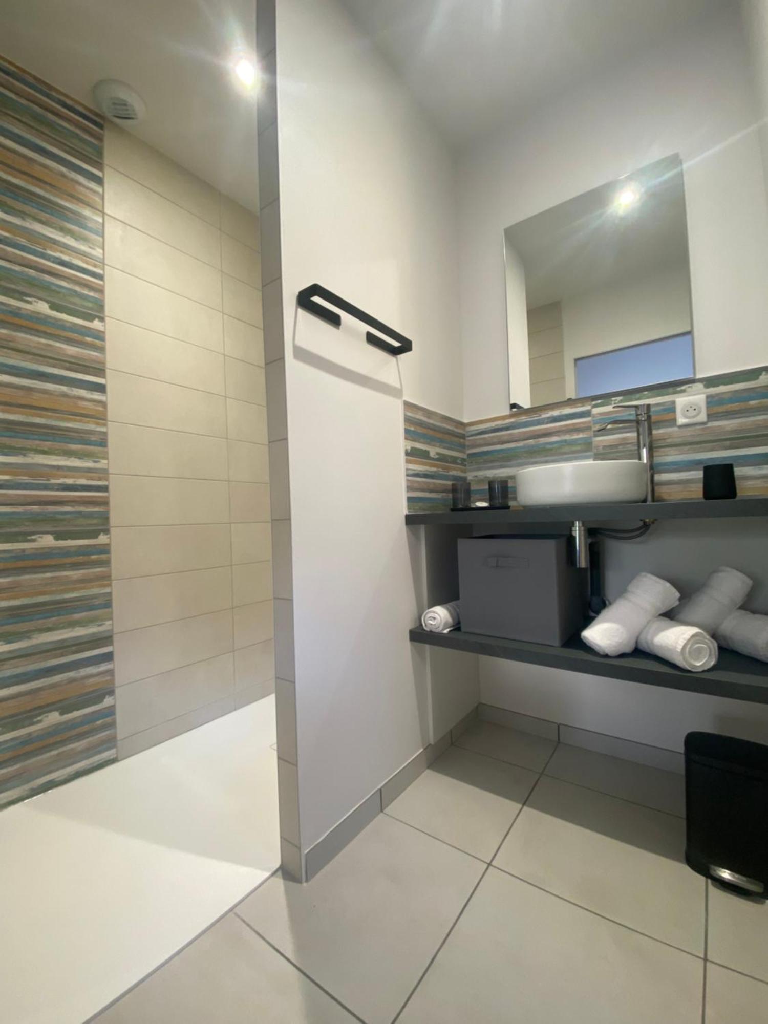 L'Oustal Des Domes Hotel Orcines Ngoại thất bức ảnh